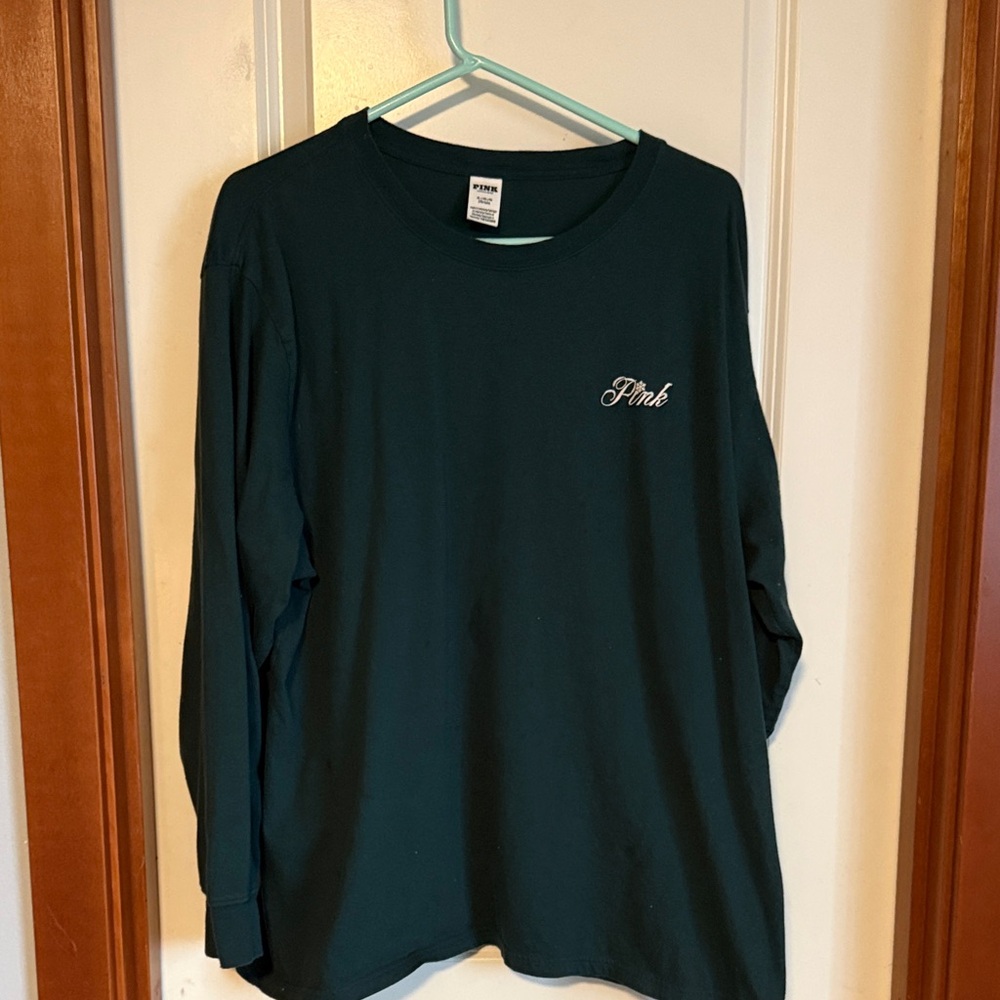 Victoria’s Secret PINK long sleeve tee